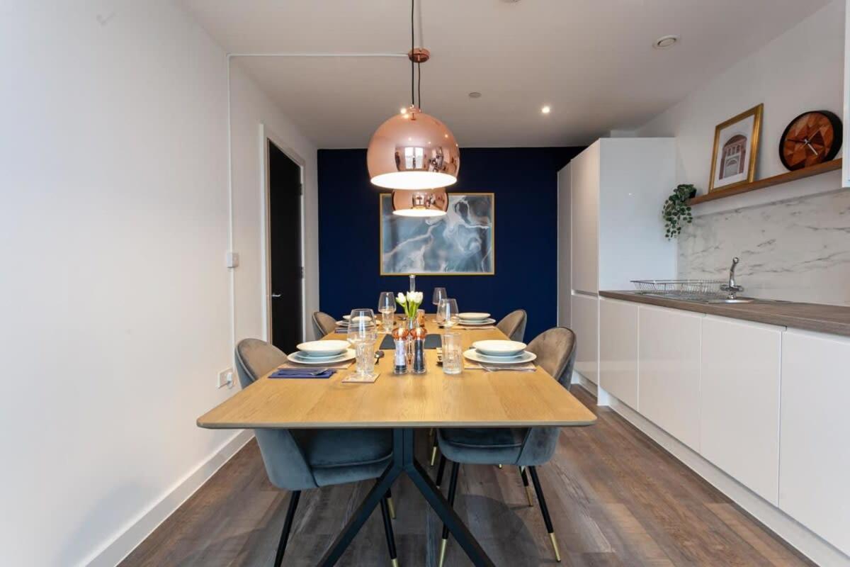 Modern 2 Bed 5min To Old Trafford Apartamento *